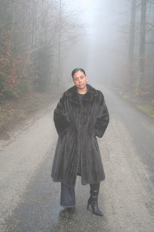 Echt Pelz Mantel (Women's M)