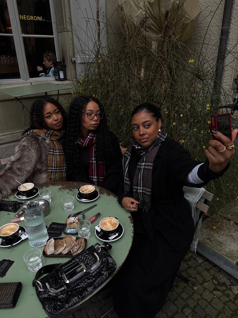 Burberry Schal Cashmere Grau