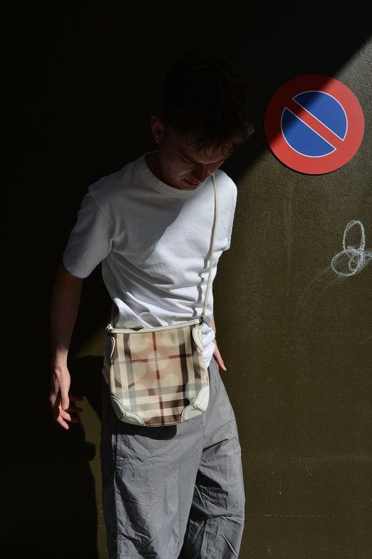 Burberry Slingbag
