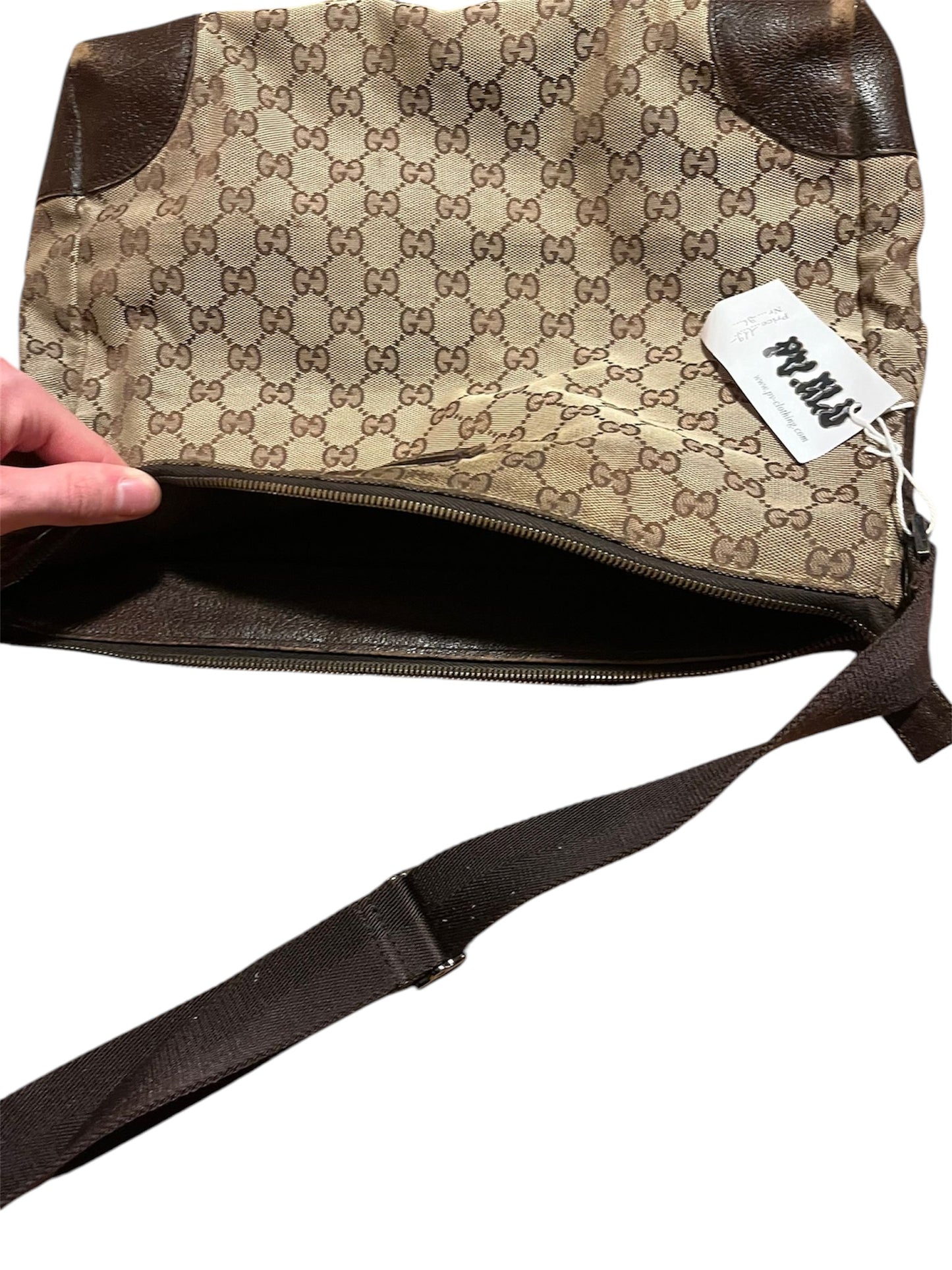 Gucci Bag (Broken Zipper)